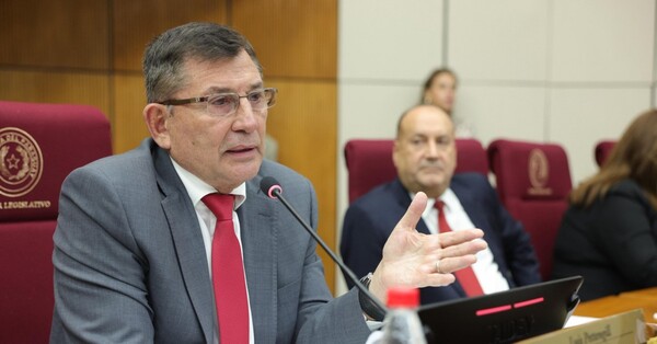 Pettengill vuelve a Fuerza Republicana y Wiens pierde un aliado clave en la carrera por la presidencia