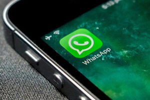 Reportan hackeo masivo a usuarios de WhatsApp - trece