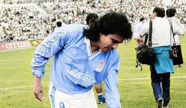 Versus / La emoción de Ramón Hicks por el ascenso del Real Oviedo
