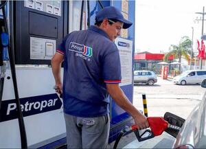 Petropar mantendrá precios de sus combustibles por ahora, confirma Eddie Jara