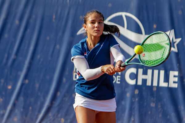 Singlistas Keira Marín y Jimena Jiménez sellan gran triunfo de Paraguay ante el local en U12 - La Tribuna