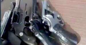 La Nación / Detienen a 4 personas por portación ilegal de armas