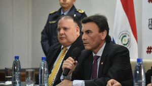 Carlos Pereira se instala en Municipalidad de Asunción para intervenir gestión de Nenecho
