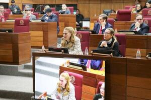 Barán respalda ley para exonerar impuestos a vacunas del Programa Ampliado de Inmunización