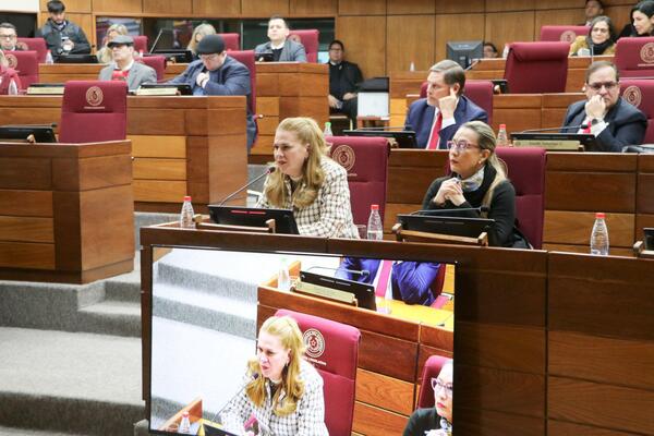 Barán respalda ley para exonerar impuestos a vacunas del Programa Ampliado de Inmunización