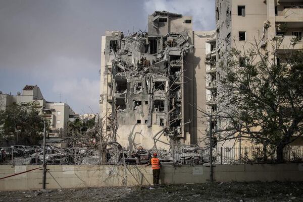 Embajador confirma que no hay compatriotas fallecidos ni heridos en Israel - Nacionales - ABC Color