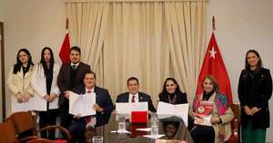 La Nación / ANR firmó convenios con Unasur y el colegio San Nicolás para ofrecer oportunidades