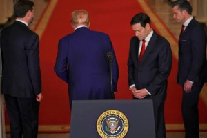 “Trump está en la encrucijada de detener lo que él mismo provocó” - Portal Digital Cáritas Universidad Católica