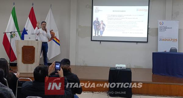 CAPACITAN SOBRE NUEVA PENSIÓN UNIVERSAL PARA ADULTOS MAYORES EN LA GOBERNACIÓN