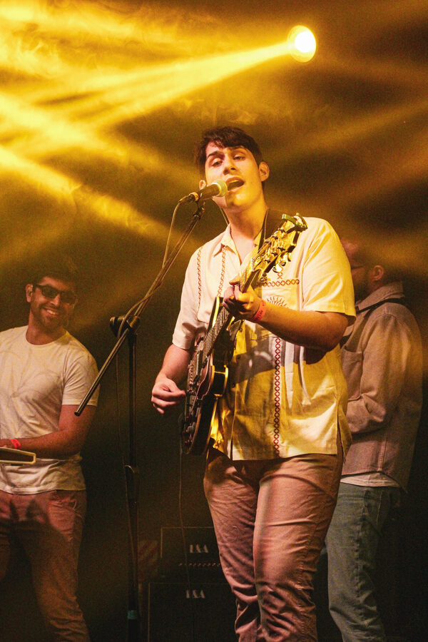 El Pórtico y Los Ladrillos llevan su música al Club Condesa • PARAGUAY TV