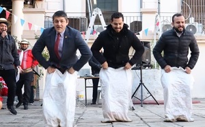 Carrera vosá por el día de San Juan antes de tratar el “blanqueo exprés” en Diputados - Noticiero Paraguay