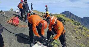 Diario HOY | Hallan muerta a brasileña que cayó por un barranco de un volcán de Indonesia