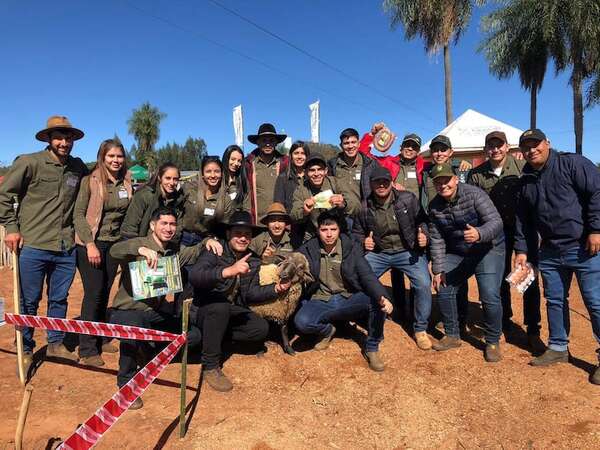 Expo Agro: Universitarios presentan soluciones productivas y alternativas de ingreso en Carapeguá - Nacionales - ABC Color