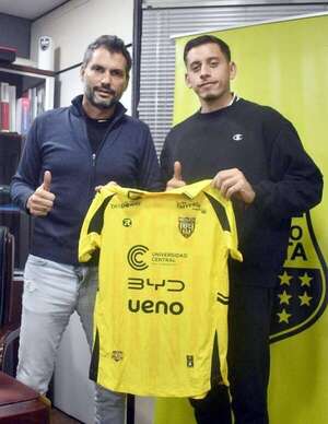 Recoleta FC: Ibarra, quinto fichaje canario - Deportivo Recoleta - ABC Color