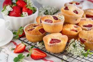 Muffins de banana y frutilla: receta fácil para aprovechar la temporada - Gastronomía - ABC Color