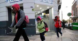 La Nación / Ambiente frío y mojado: pronostican lluvias a partir de mañana jueves