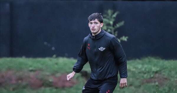 La Nación / Alexis Fretes sufrió una delicada lesión