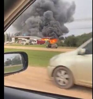 (VIDEO)¡Se incendió comisaría de Filadelfia!