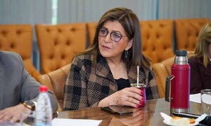 Blanca Ovelar insiste en volver a antiguo horario y tilda de “caprichosos” a cartistas – Prensa 5