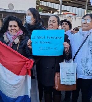 Enfermeros protestan por mejoras laborales