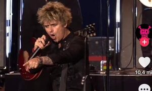 (VIDEO) ¡Cantante de Green Day se enfrentó a un fan en pleno concierto!