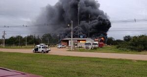 Diario HOY | Voraz incendio consume comisaría de Filadelfia
