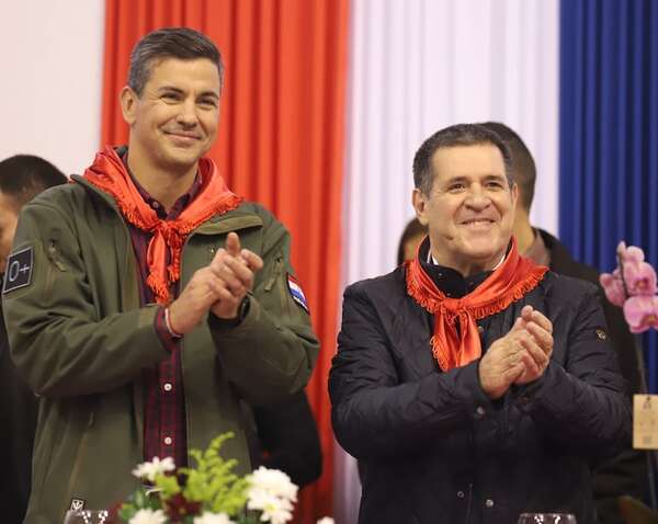 Polémica por informe presidencial ante la ANR: ¿Gesto democrático o sumisión partidaria? - Política - ABC Color