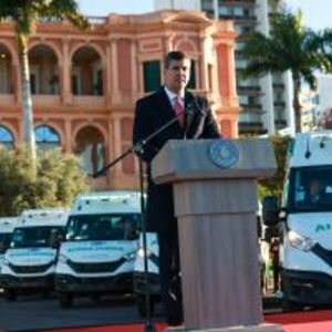 El Presidente Peña refuerza el sistema de salud con nuevas ambulancias de terapia intensiva :: Presidencia de la República del Paraguay