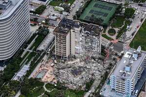 Derrumbe en Miami: recuerdan a los fallecidos, entre ellos, seis paraguayos - Mundo - ABC Color