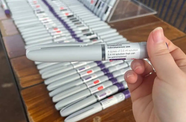 “Lapicera adelgazante”: farmacias de Foz deben retener receta médica en la venta - La Clave
