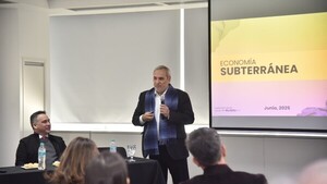 Informalidad movilizó más de USD 15.000 millones el año pasado, 35% del PIB