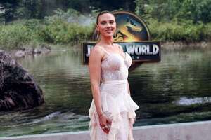 Te mostramos las fotos del estreno neoyorkino de Jurassic World: El renacer - Gente - ABC Color