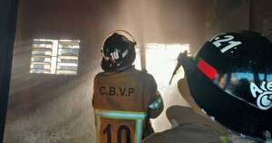 Diario HOY | Investigan incendio en escuela de Areguá