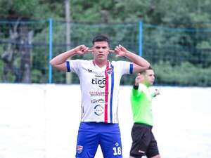 El 3 de Noviembre asume el liderazgo provisorio en la Primera B - Fútbol de Ascenso de Paraguay - ABC Color