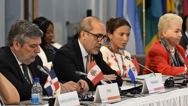 OEA: Paraguay cuestiona a “regímenes que violan libertad”