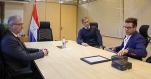 Industria biomédica paraguaya realizará su primera exportación de implantes traumatológicos