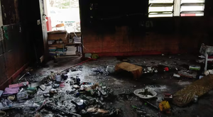 Vándalos quemaron una humilde escuela en Areguá - Noticiero Paraguay
