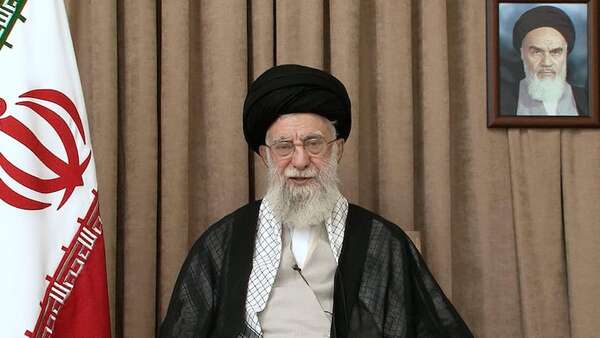Ayatolá iraní reaparece y amenaza con volver a bombardear bases de EE.UU. - Mundo - ABC Color