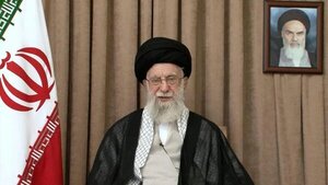Jameneí aseguró que EE.UU «no dañó» las instalaciones nucleares de Irán