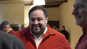 Farías negocia liderar colorados en Luque