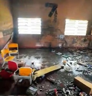 Policía detiene a pirómano que dejó cenizas el aula de una escuela