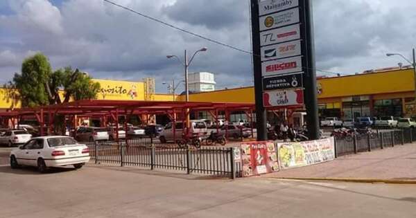 Diario HOY | Abrieron boquete en el techo y robaron cerca de G. 200 millones en supermercado de Ñemby