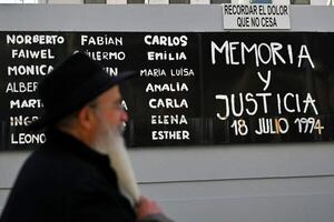 Justicia argentina juzgará en ausencia a los acusados por ataque a mutual judía AMIA - Mundo - ABC Color