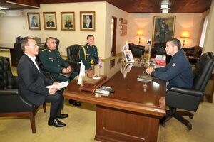 Presidente ratifica voluntad para reforzar la operatividad de las fuerzas militares