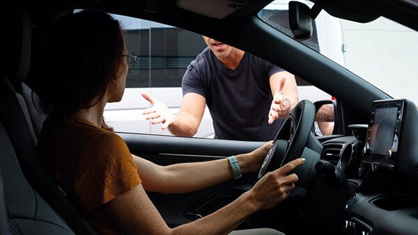“Mi novia se enojó porque dije que es un peligro en el volante”