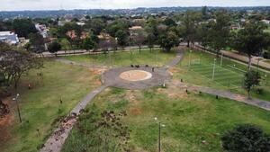 Intendente anuncia la remodelación de la Plaza San Isidro con apoyo del Gobierno Nacional  - Noticiero Paraguay