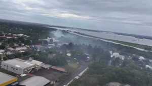 Humo por quema de marihuana invade Saltos del Guairá y obliga a suspender clases en escuela cercana