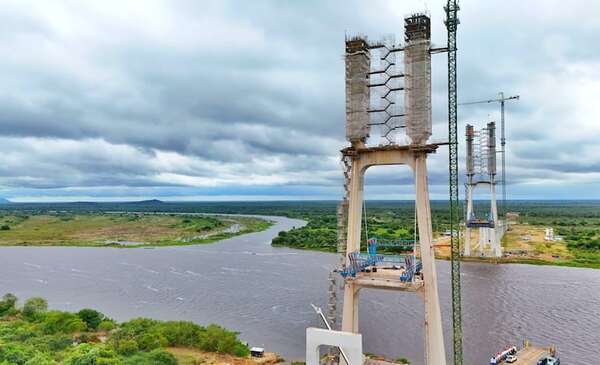 Construcción del Puente de la Bioceánica avanzó en un 79% - Economía - ABC Color