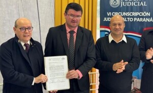 Oficializan entrega de terreno para sede judicial en Tavapy