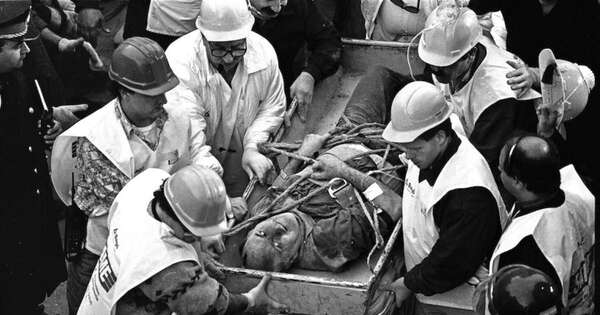 La Nación / Argentina impulsa juicio en ausencia para diez acusados por atentado de 1994 a mutual judía